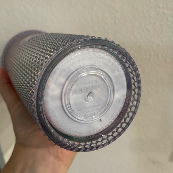 Starbucks Rainbow Studded Venti 24 oz Tumbler Summer 2020 Pride Month - Picture 3 of 4